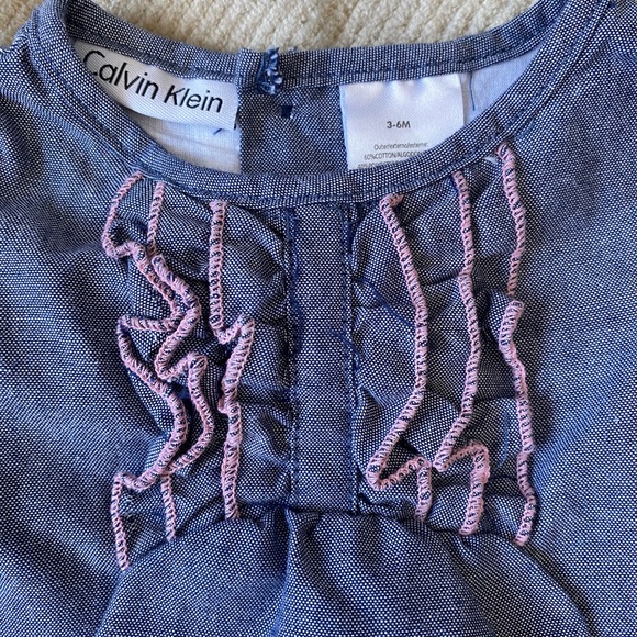 *****SOLD*****3-6 Month Calvin Klein Set - Picture 3 of 3